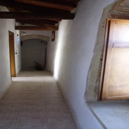 Bed & Breakfast Sa Dom'e Forru Collinas