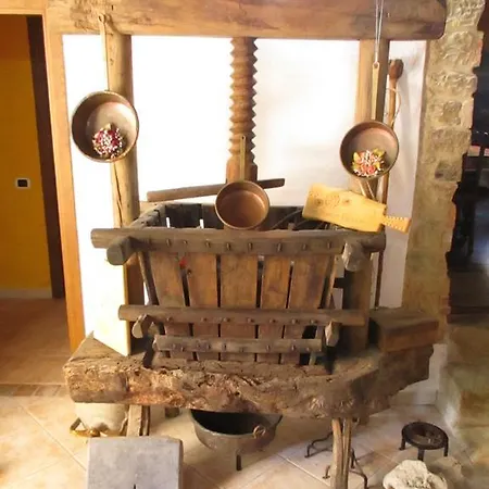 Bed & Breakfast Sa Dom'e Forru 2*