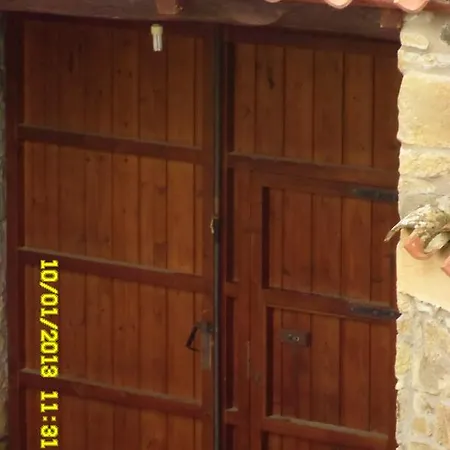 Bed & Breakfast Sa Dom'e Forru Collinas